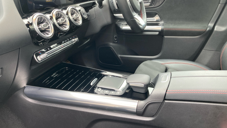 Mercedes-Benz B-Class B220d AMG Line Premium Plus 5dr Auto Diesel Hatchback